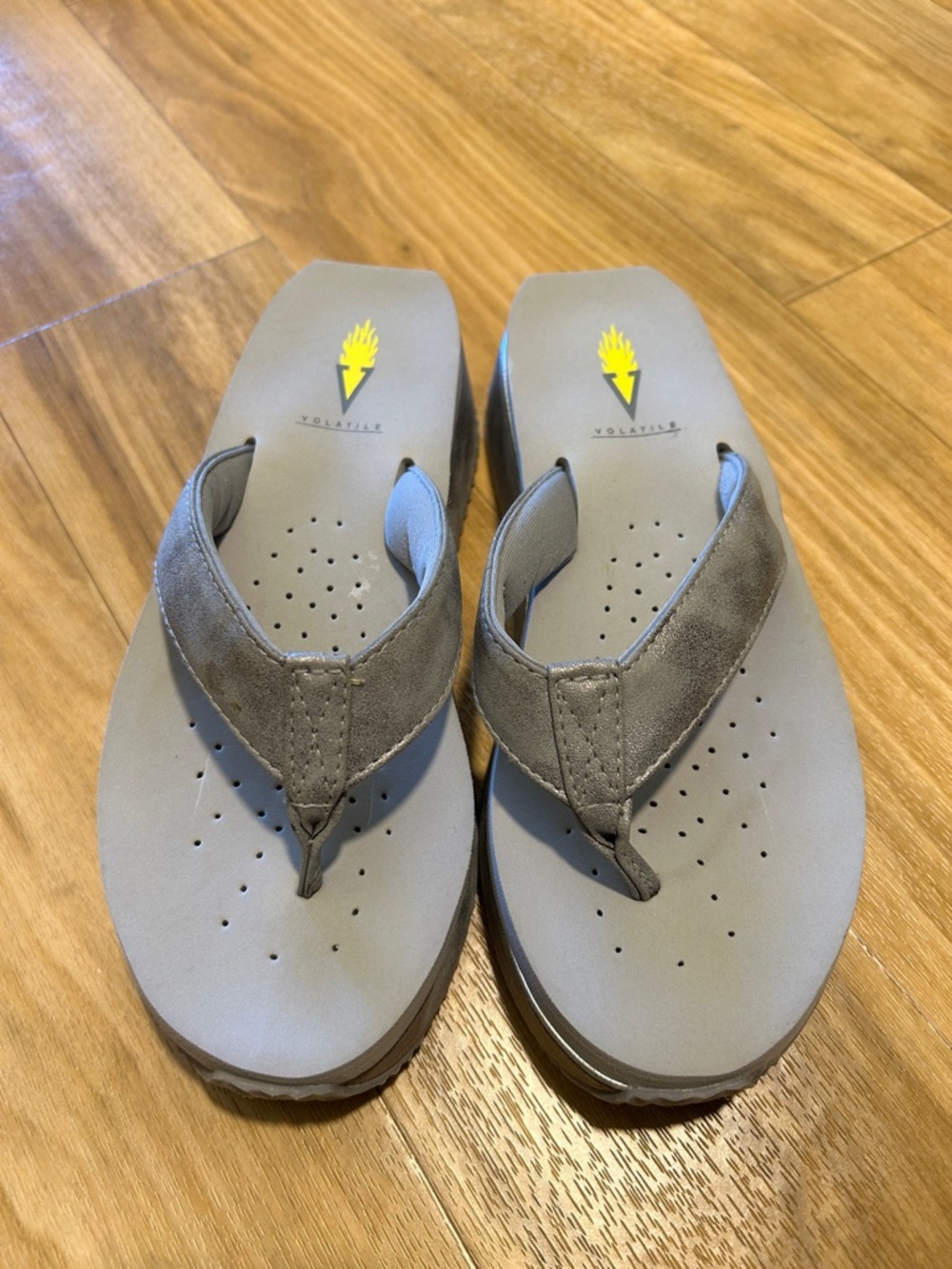 Volatile Gray Suede Thong Sandals